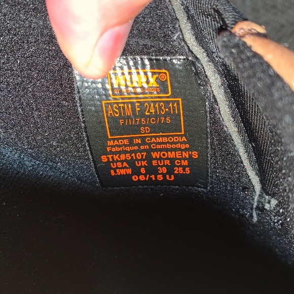 EUC Worx/Red Wing Steel Toed Shoes Size 8.5WW. - Picture 9 of 10